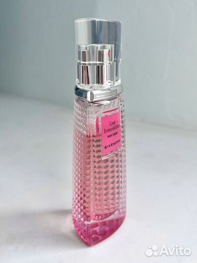 Парфюм Givenchy Live irresistible Rosy crush