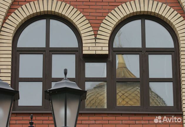 Пластиковые арочные окна от производителя