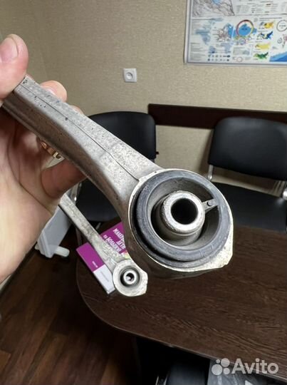 Рычаг правый верхний перед на infiniti fx37/qx70