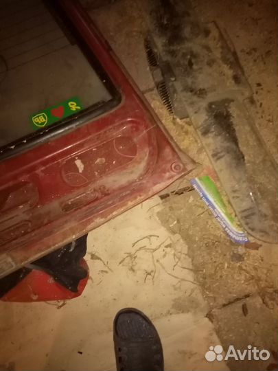 Задняя дверь на москвич 41