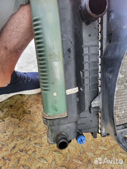 Радиатор bmw 5 e34