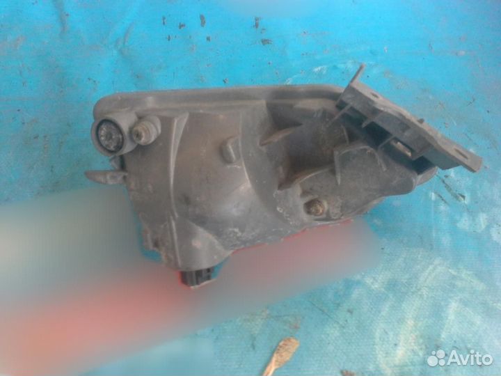 Фонарь задний в бампер правый Toyota RAV 4 2013-20