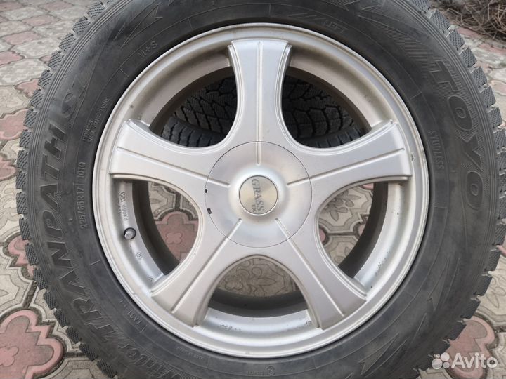 Toyo Winter Tranpath S1 225/65 R17