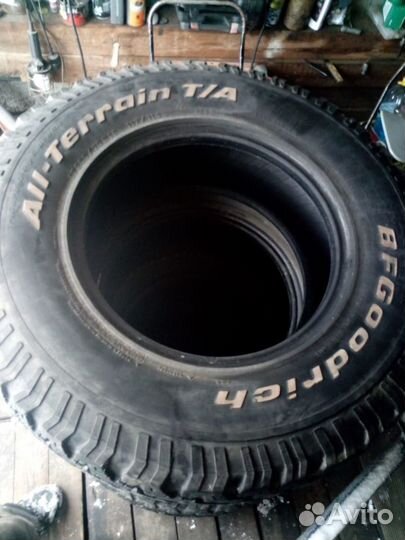 Goodyear 4x4 UG Ice Navi 265/70 R16