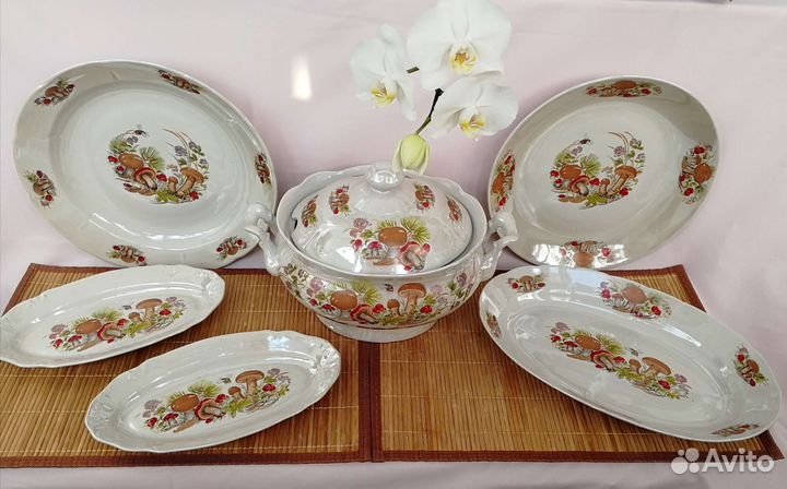 Сервиз столовый на 12 персон, 52 предмета