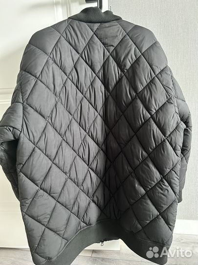 Бомбер демисезонный женский куртка