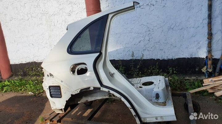 Крыло заднее правое Porsche Cayenne 958 2011