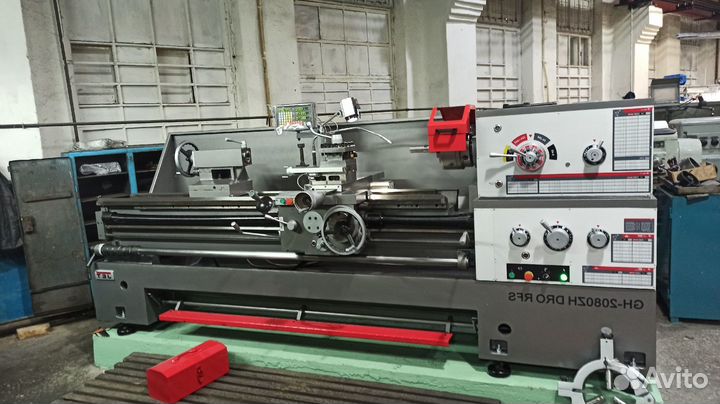 Токарный станок по металлу