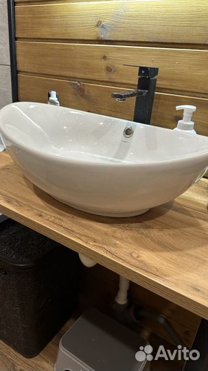 Раковина накладная