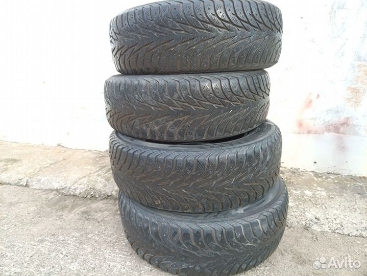 Yokohama IceGuard Stud IG65 235/65 R17 108T