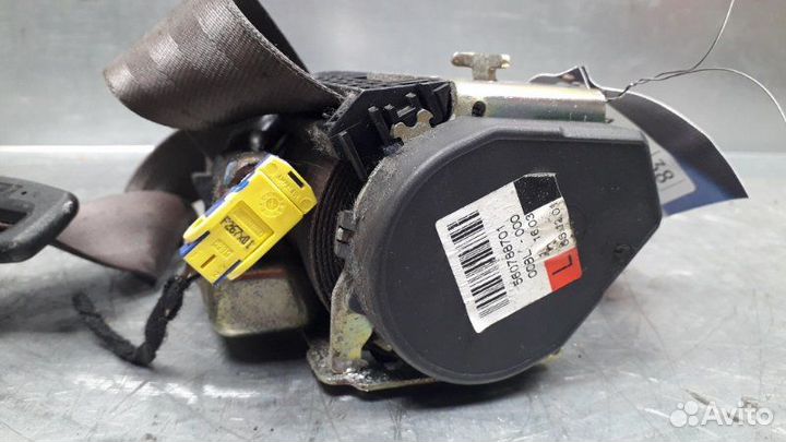 Ремень безопасности с пиропатроном Audi A4 B6