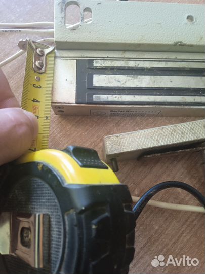 Электрозамок