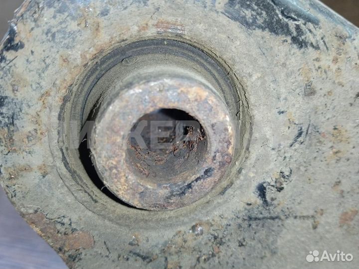 Рычаг задний правый Митсубиси Лансер 9 (CS)