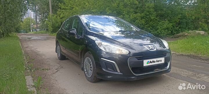 Peugeot 308 1.6 МТ, 2011, 129 000 км