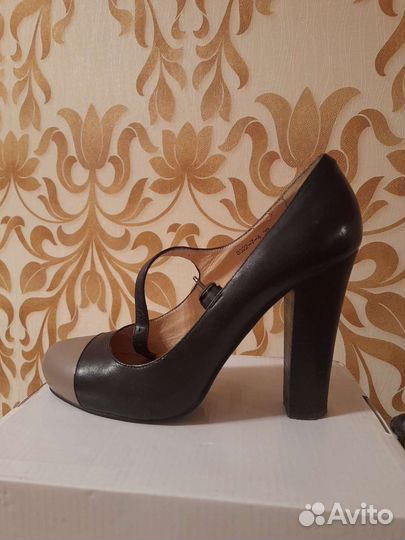 Туфли женские 39 размер натуральная кожа