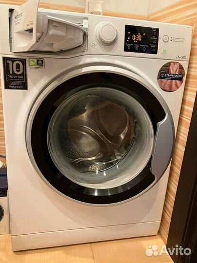 Стиральная машина Hotpoint-Ariston