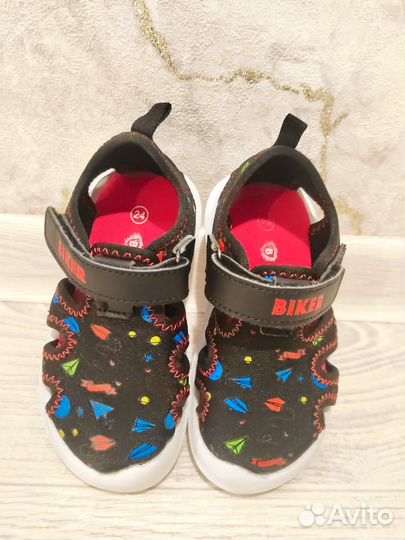 Сандалии текстильные 24