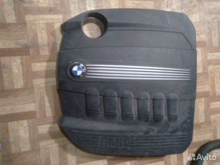 Крышка двигателя бмв f o1 3.0 d