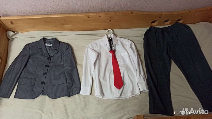 Пиджак школьный