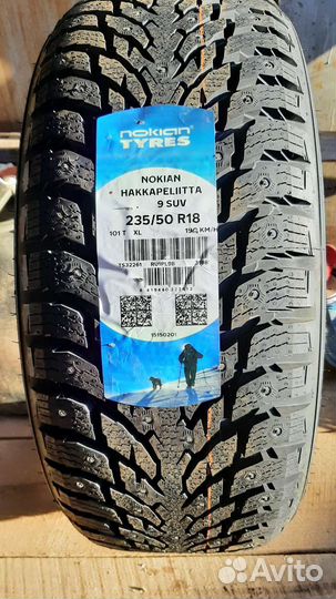 Nokian Tyres Hakkapeliitta 9 SUV 235/50 R18 101T