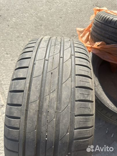 Nokian Tyres Hakka Z 235/60 R18 и 255/55 R18 109W