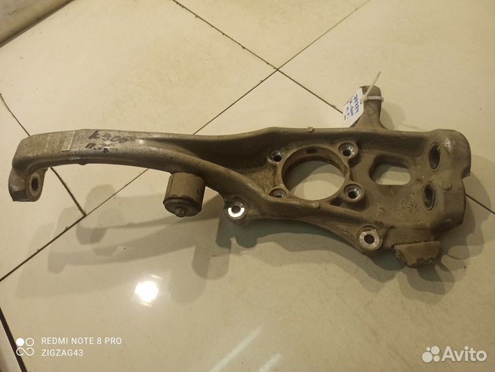 Кулак передний(передний левый) (Kia K900 II)