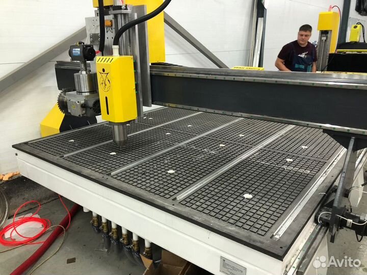 Фрезерный станок чпу с пилой