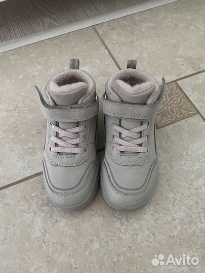 Ботинки демисезонные для девочки 26 размер