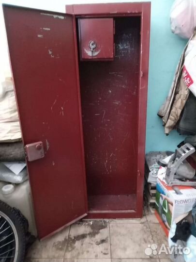 Оружейный сейф