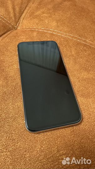 iPhone X, 256 ГБ