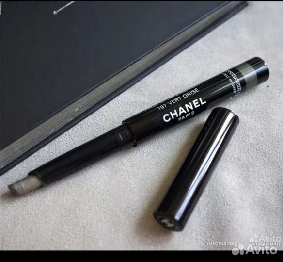 Кремовые тени в стике Chanel