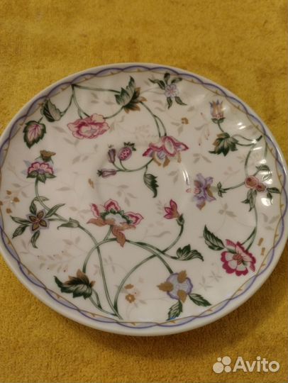 Чашка с блюдцем фарфор