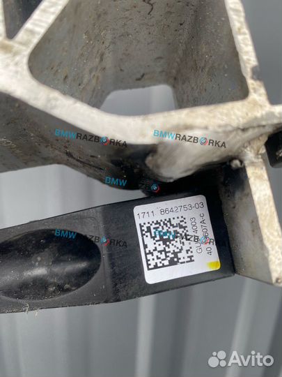 Кронштейн (крепление) радиатора левый нижний BMW