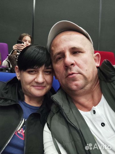 Досмотрю пожилого человека