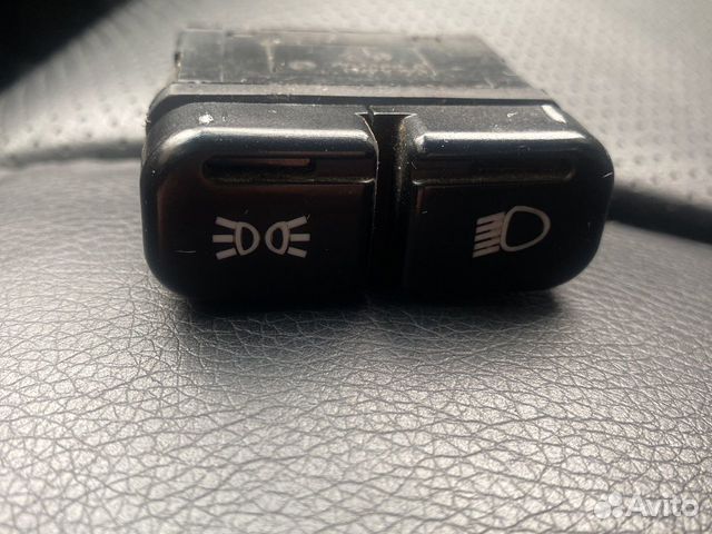 Кпопка включение габаритов Ваз 2115