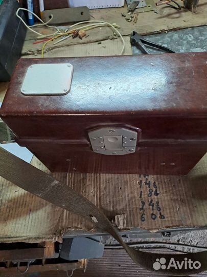 Телефон ретро