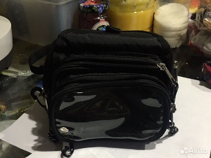 Сумка на плечо. с магнитами или на бак мото