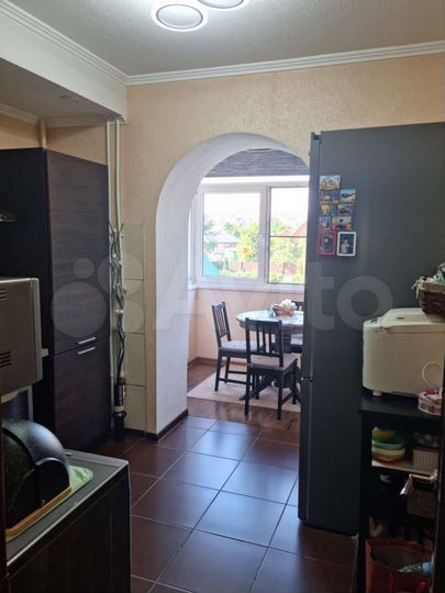 2-к. квартира, 53 м², 2/5 эт.