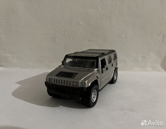 Модель автомобиля Hummer