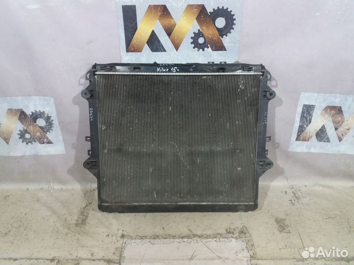 Toyota HiLux 15- Радиатор Основной Бу оригинал