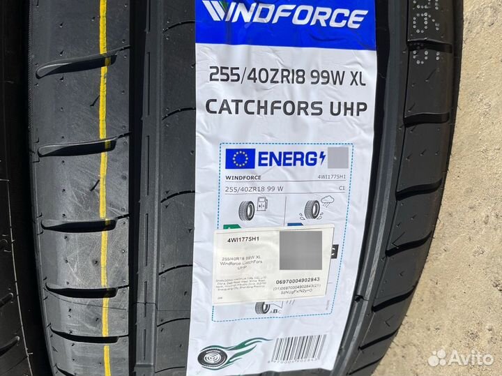 Windforce Catchfors UHP 225/45 R18 и 255/40 R18 98W