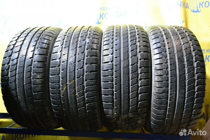Kumho I'Zen KW27 245/50 R18