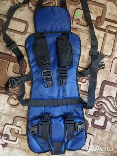 Новое Безкаркасное автокресло 9-36 кг