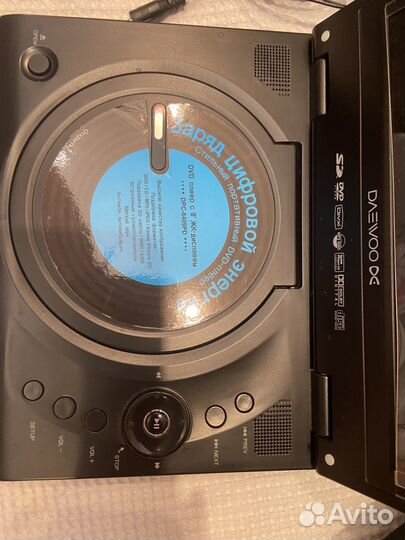 Портативный DVD/USB плеер работающий