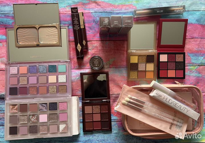 Палетки помады оригинал