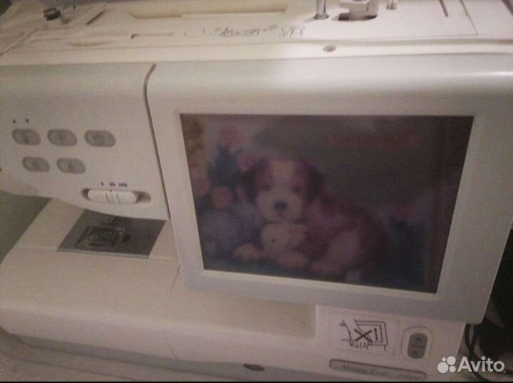 Швейная-вышивальная машинка Janome mc 11000