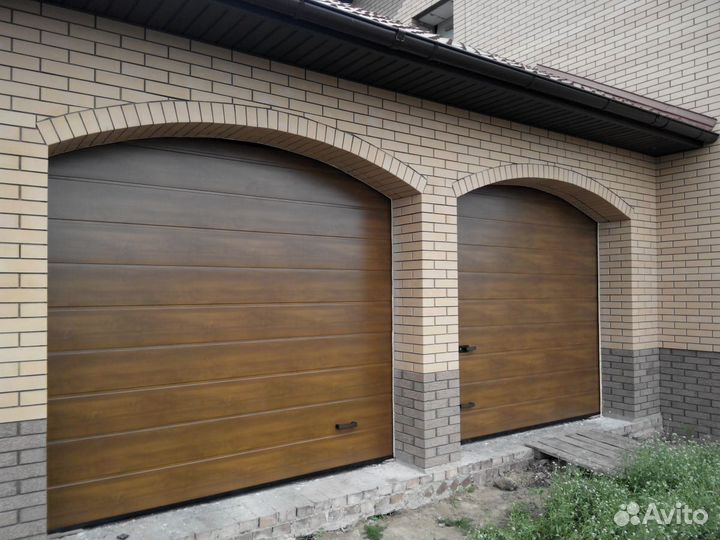 Секционные ворота