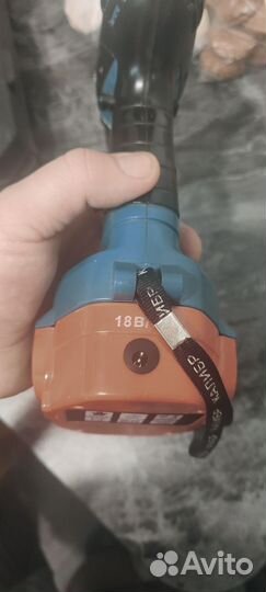 Шуруповерт 18v литеионные батареи