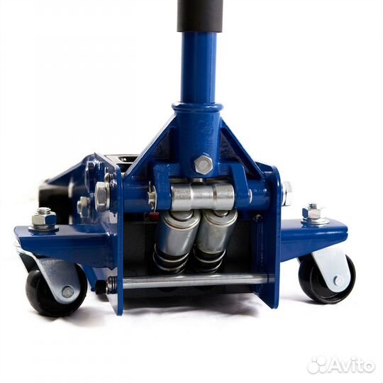 Домкрат подкатной 3,0т 133-465мм для шиномонтажа