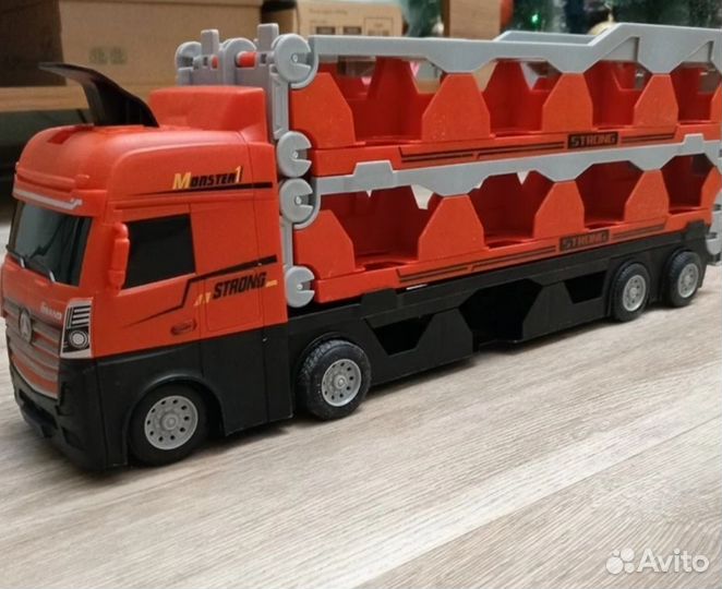 Грузовик катапульта